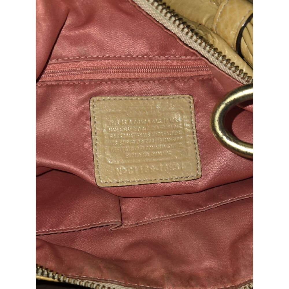 Coach Tan Leather Hobo Bag with Gold Hardware - Picture 5 of 9